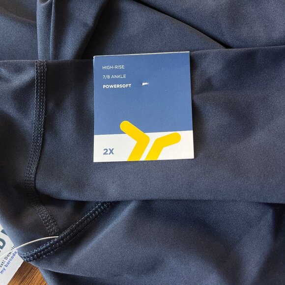 NWT 2X Women’s Old Navy Powersoft Leggings NAVY 7/8 Ankle Length - Picture 2 of 11